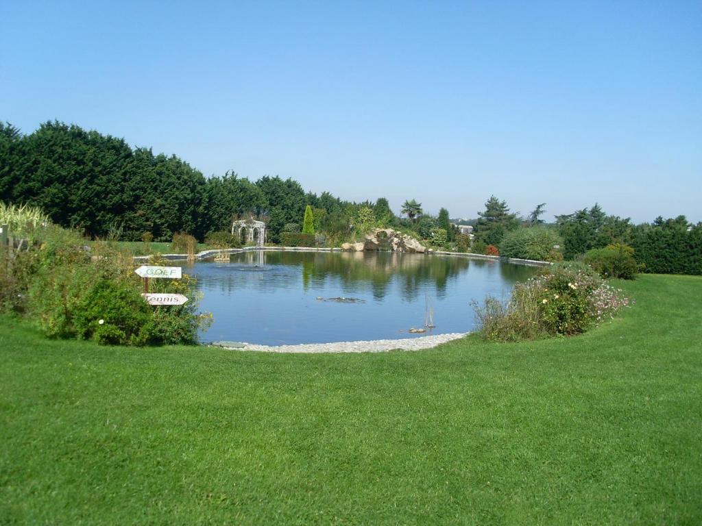 Le Relais Des Chartreux Hotel Saulx-les-Chartreux Esterno foto